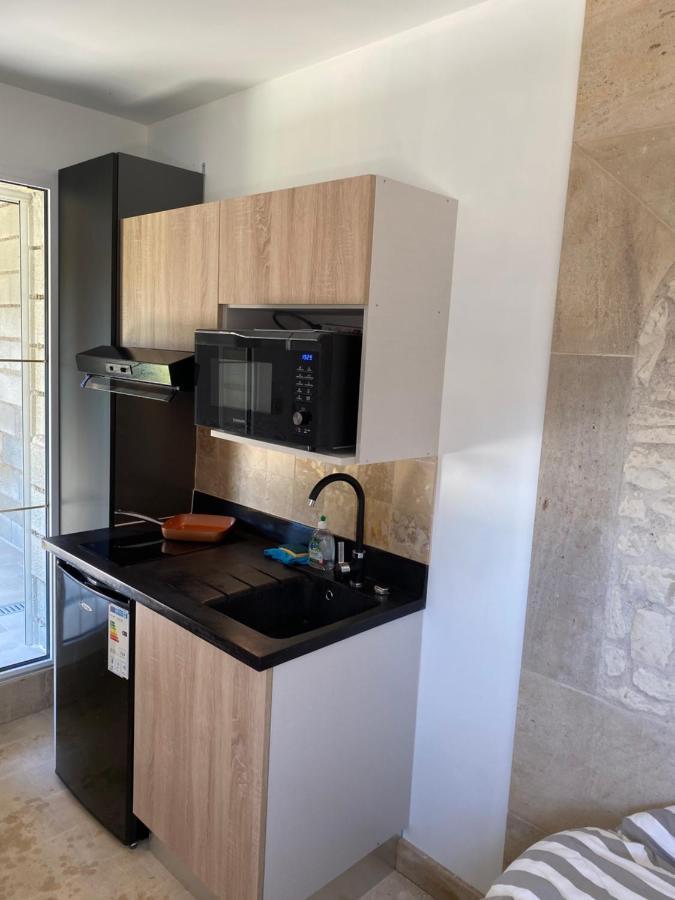 L'Entrenous Apartment Charmes  Bagian luar foto