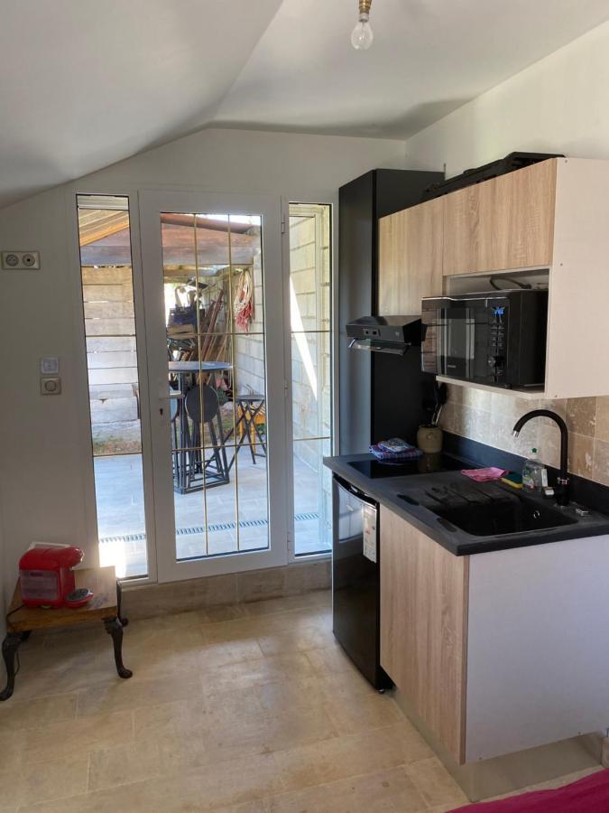 L'Entrenous Apartment Charmes  Bagian luar foto